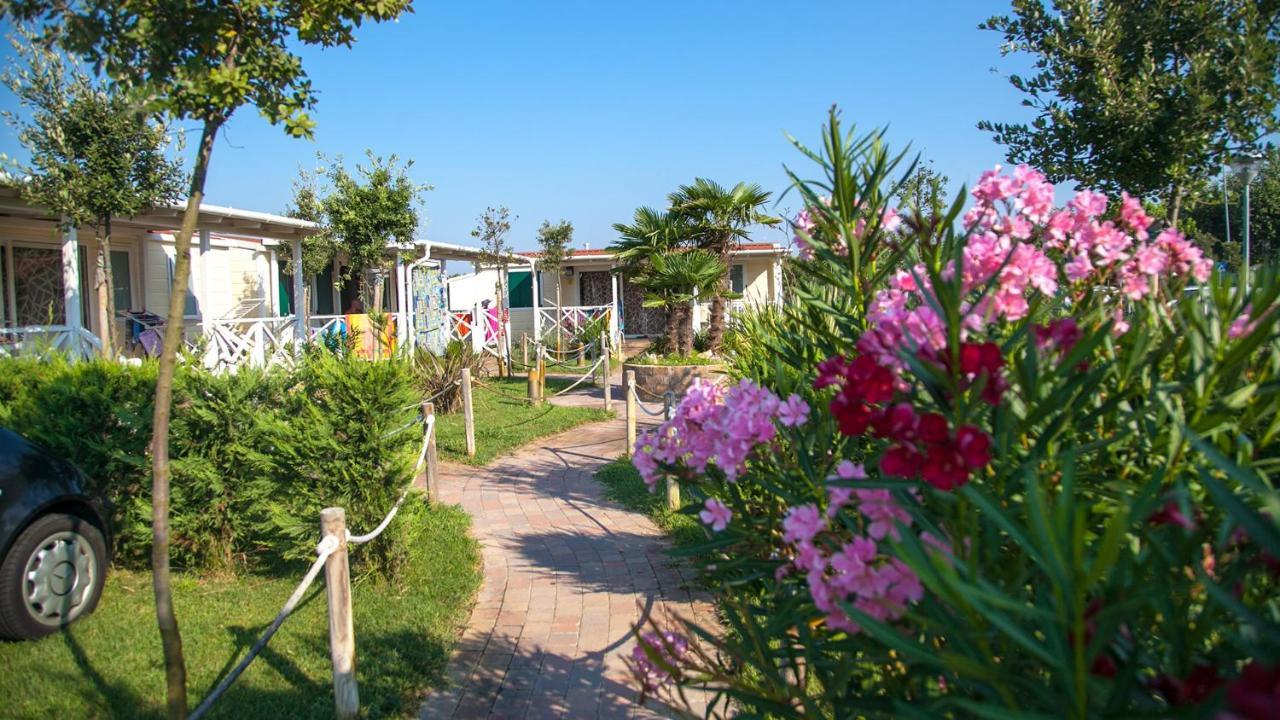 Camping Atlanta & Mediterraneo Family Village Sottomarina Zewnętrze zdjęcie